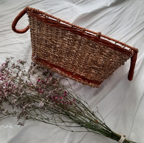 Medium Wicker basket - Picture 2 of 5